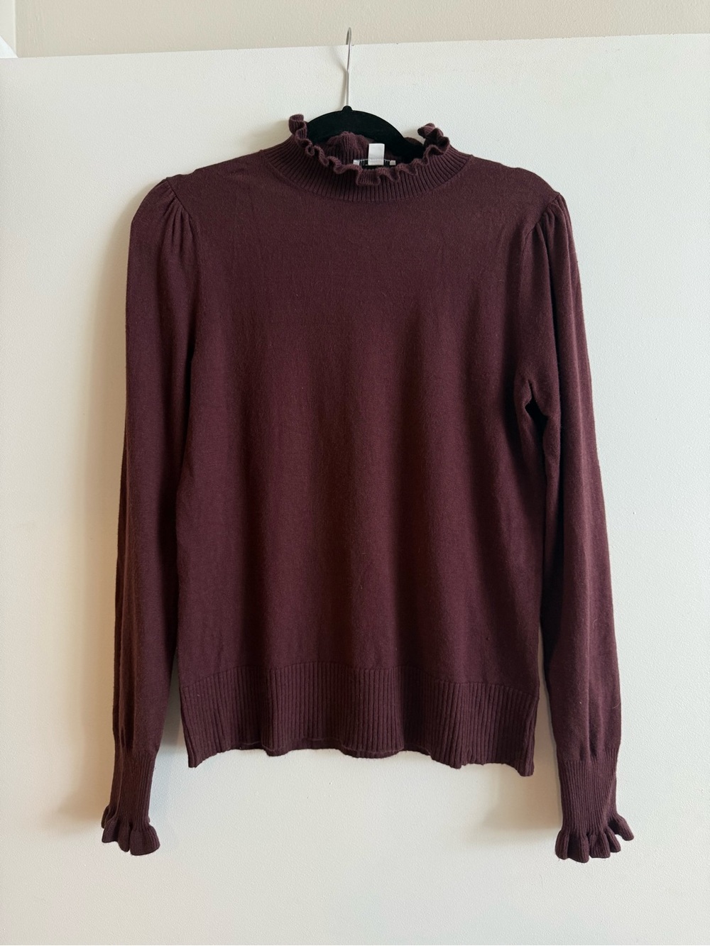 CeCe Ruffle Mock Neck Sweater - M - Picture 2 of 6